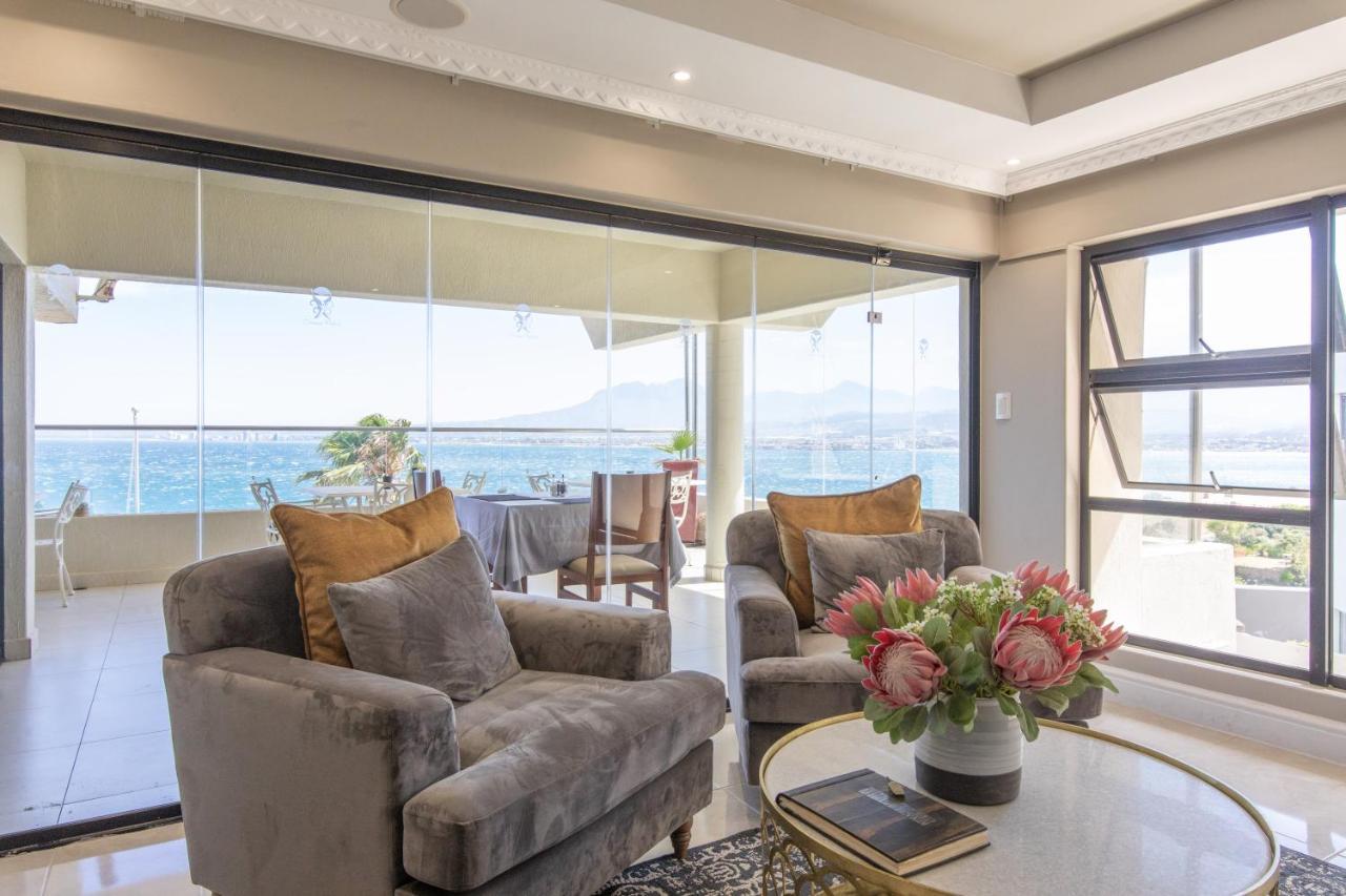 Oceana Palms Luxury Guest House Gordonʼs Bay Екстериор снимка