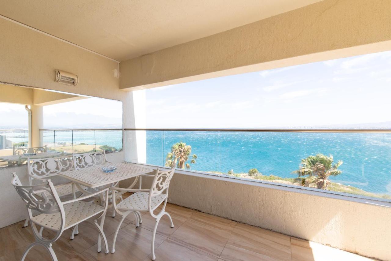 Oceana Palms Luxury Guest House Gordonʼs Bay Екстериор снимка
