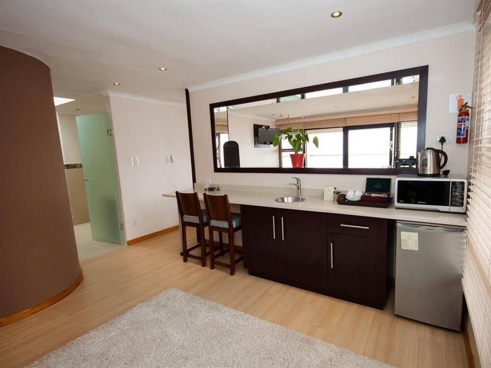 Oceana Palms Luxury Guest House Gordonʼs Bay Екстериор снимка
