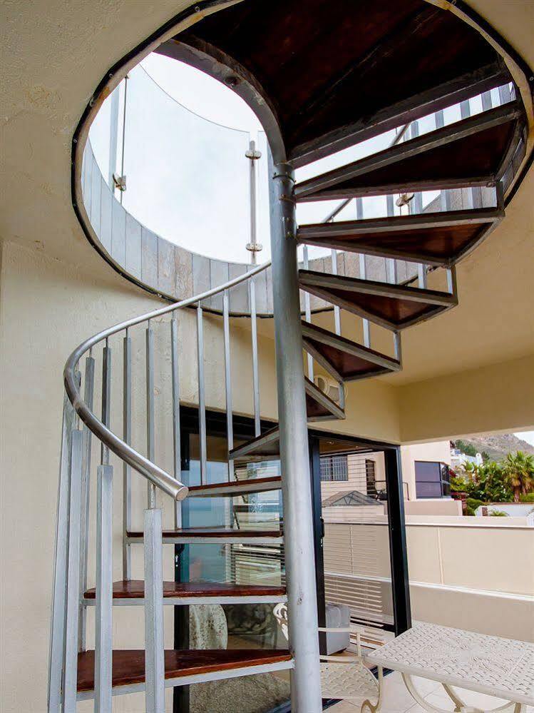 Oceana Palms Luxury Guest House Gordonʼs Bay Екстериор снимка