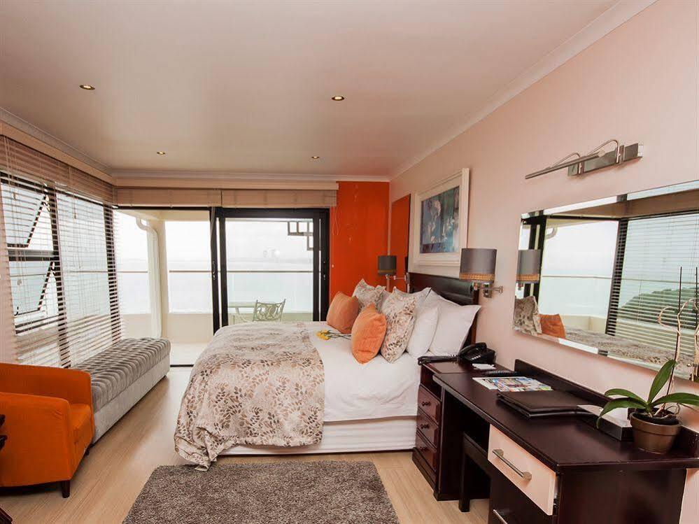Oceana Palms Luxury Guest House Gordonʼs Bay Екстериор снимка